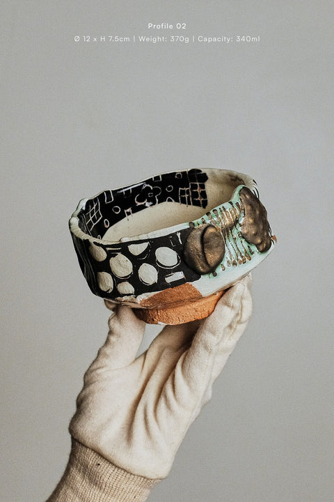 IBA 05 — Sculptural tea bowls